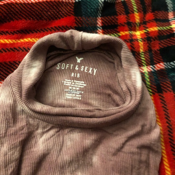 Turtle neck American eagle shirt - Picture 1 of 3